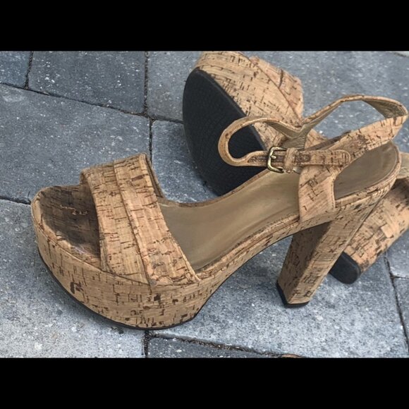 Stuart Weitzman cork wedge heels - Picture 3 of 6